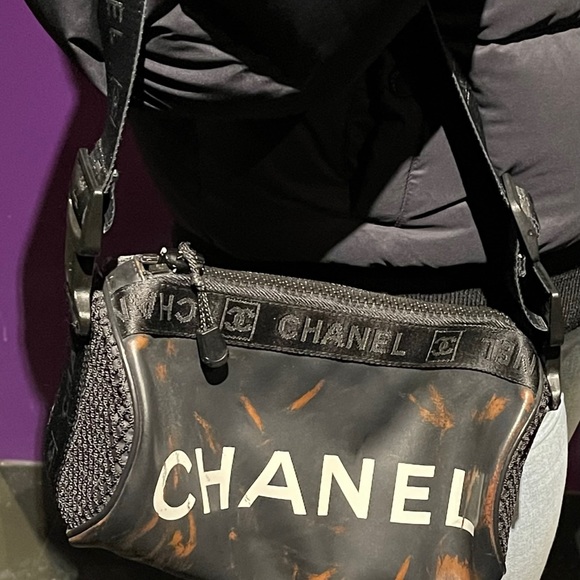 Chanel Small Duffle Bag - Picture 7 of 8